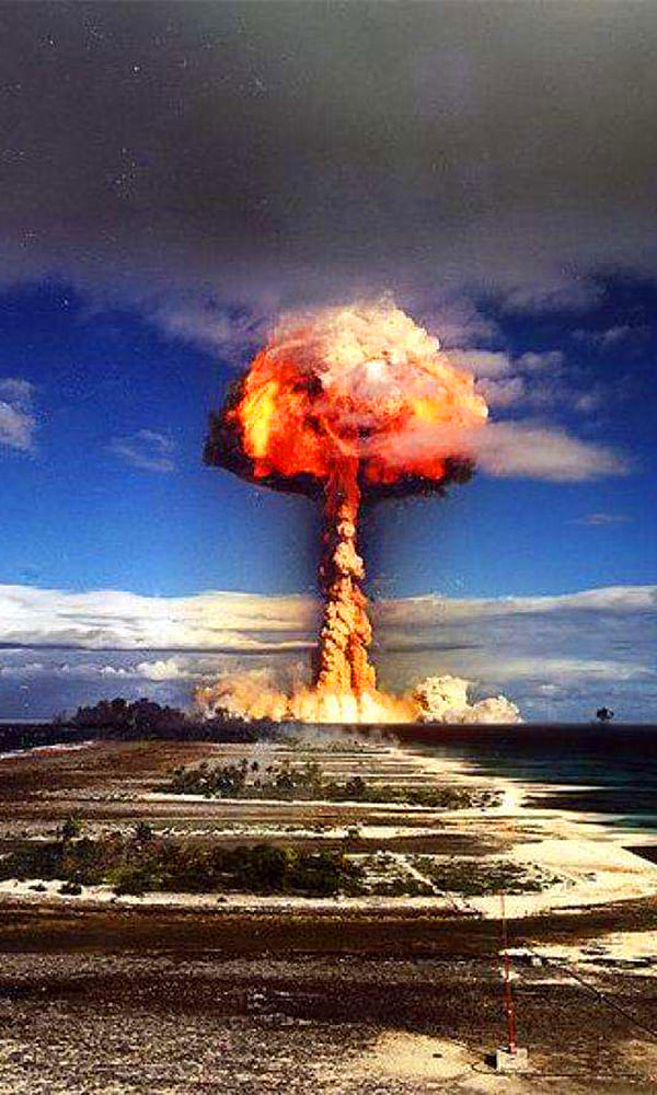 《核武器》封面图片