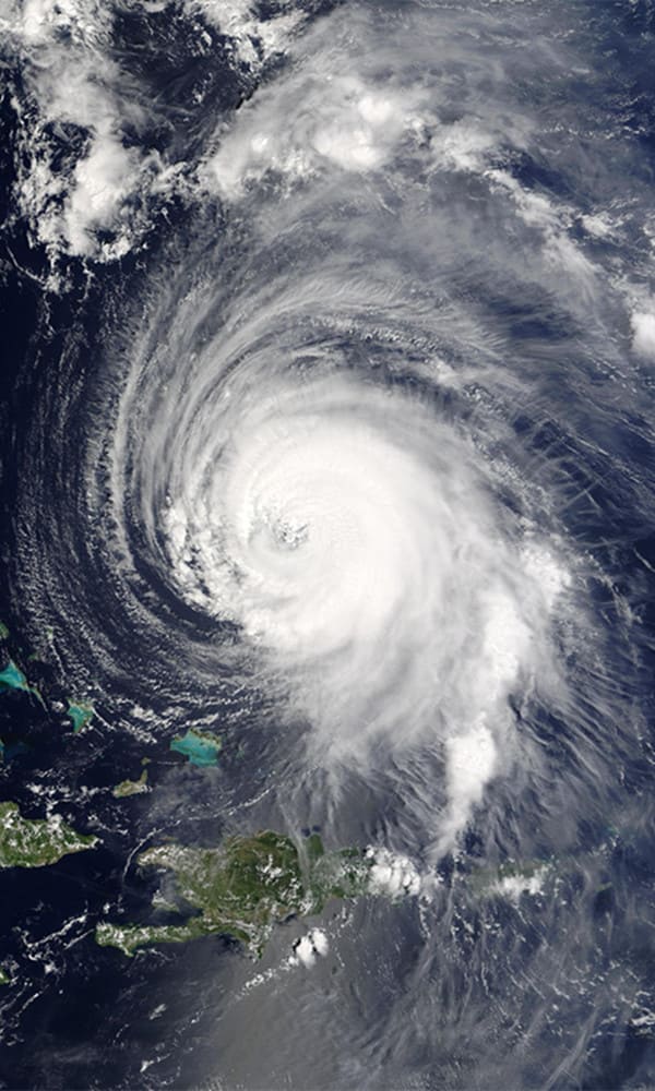 《飓风》封面图片