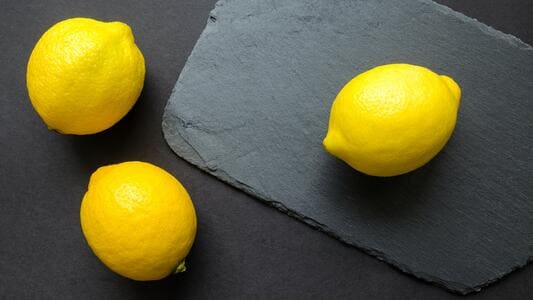 《柠檬其实是碱性食物。》封面图片